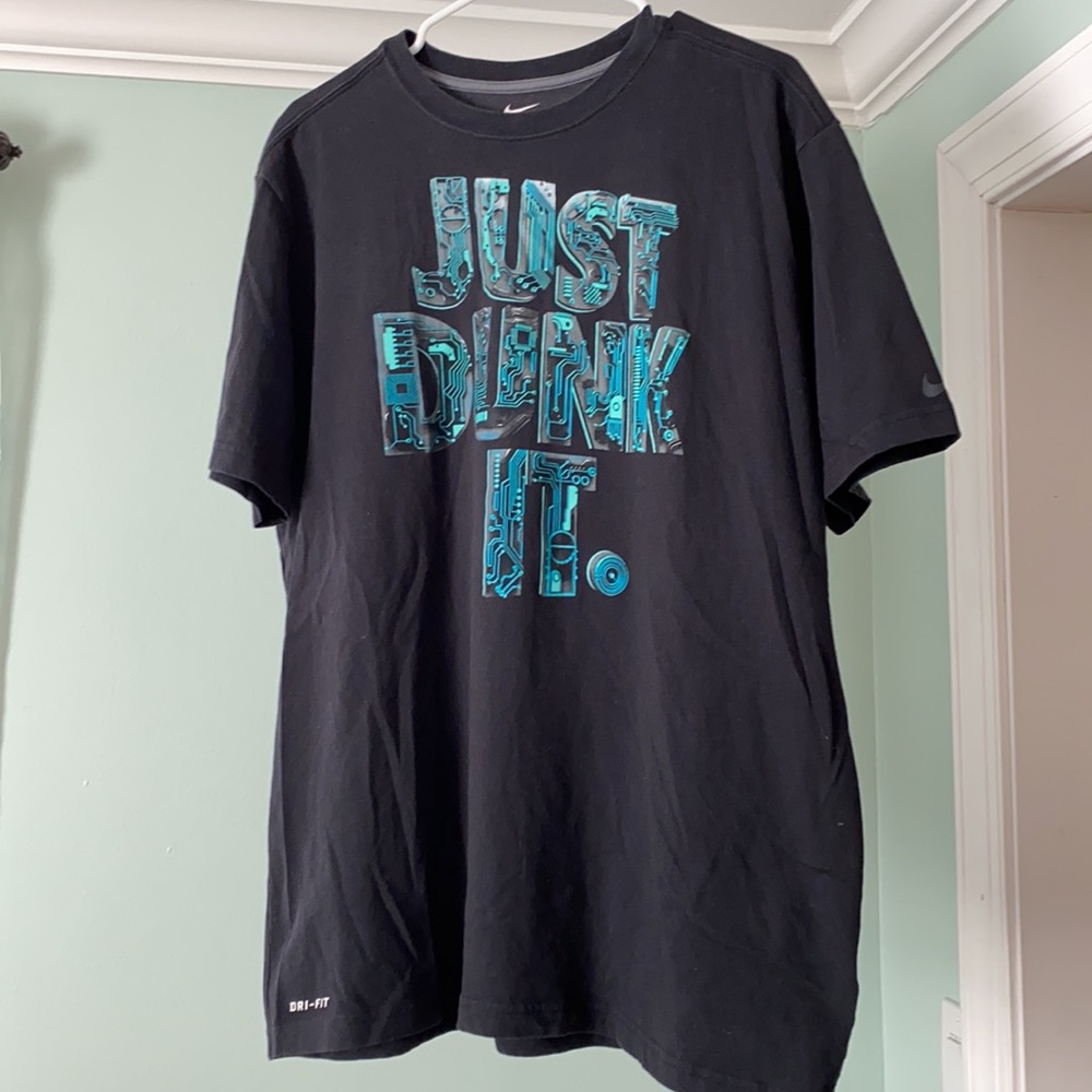 Nike Dri-Fit black t-shirt XL - Picture 2 of 7